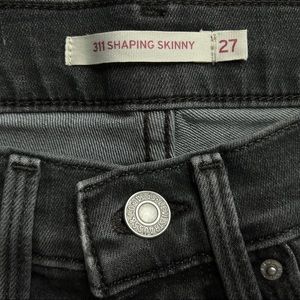 LEVIS shaping skinny 311 washed black